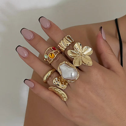 6Pcs Fashionable Rings Set for Women Men Vintage Flower Pearl Crystal European Open Rings Luxury Jewelry