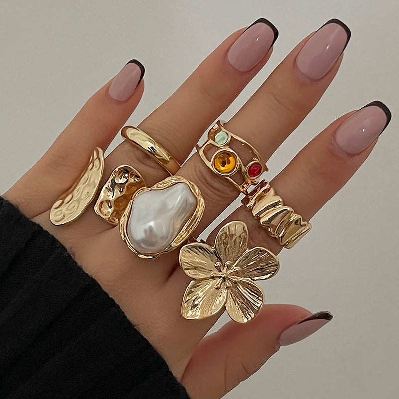 6Pcs Fashionable Rings Set for Women Men Vintage Flower Pearl Crystal European Open Rings Luxury Jewelry