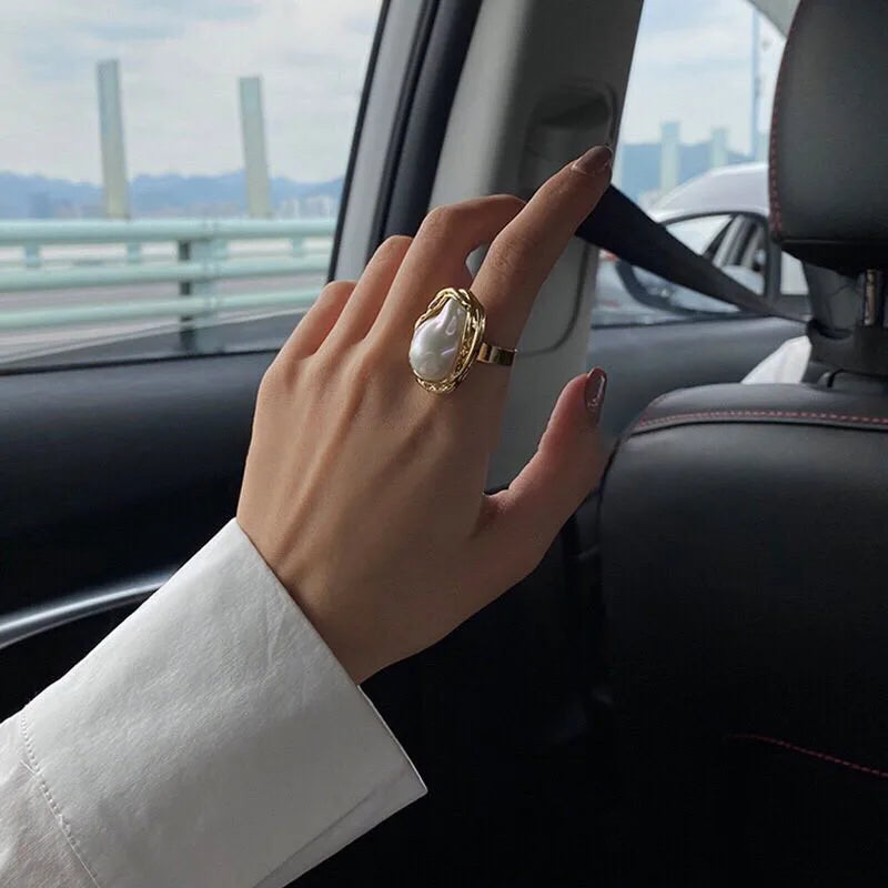 DERSONA Baroque Elegant White Pearl Ring for Women Commuting Versatile Opening Rings Simple Light Luxury Temperament Jewelry Wedding Bride